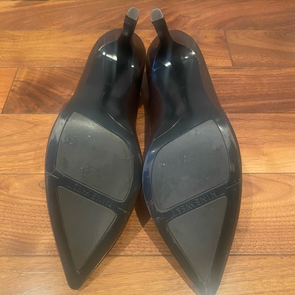 Nine West Pumps - Picture 5 of 9